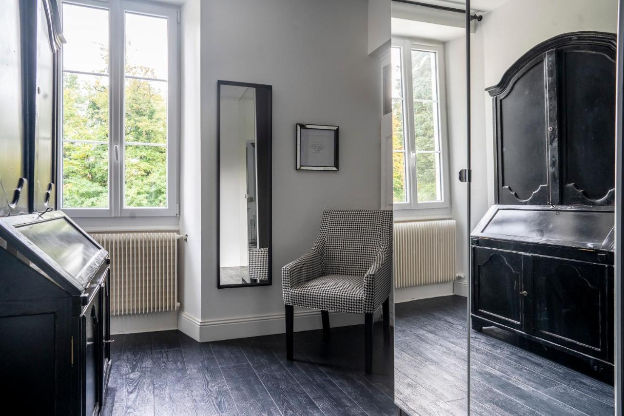 Chateau Des Ayes - Chambres & Suites Saint-Etienne-de-Saint-Geoirs Ngoại thất bức ảnh