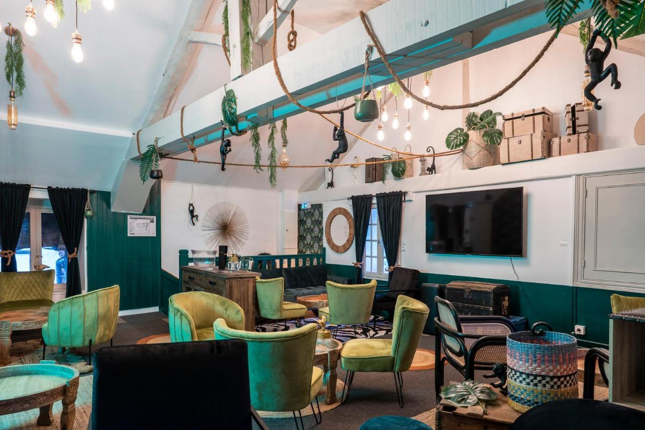 Chateau Des Ayes - Chambres & Suites Saint-Etienne-de-Saint-Geoirs Ngoại thất bức ảnh